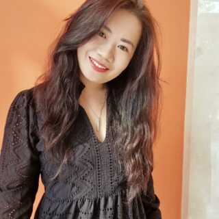Đầm Đen Cổ V Vải Dập Hoa Văn Đục Lỗ Nổi Cao Cấp Đầm thiết kế đầm đen cổ V