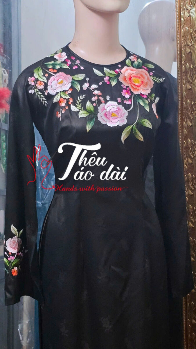 5f78e170954822167b59 Nhận thêu áo dài theo yêu cầu chất lượng tốt nhất, giá cả hợp lý Sản xuất 