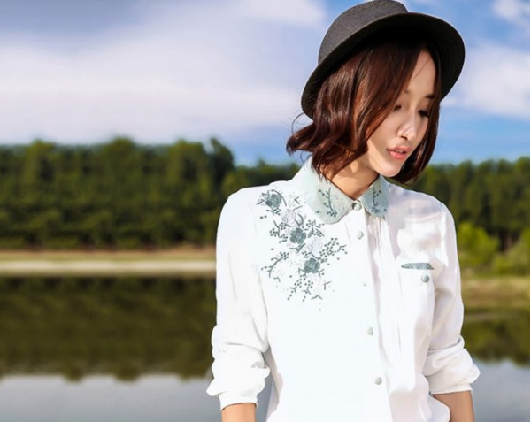 ao-so-mi-theu-theo-yeu-cau-4 Thêu áo sơ mi theo yêu cầu – Nghệ thuật cá nhân hóa độc đáo từ GuArts Sản xuất Thông tin 