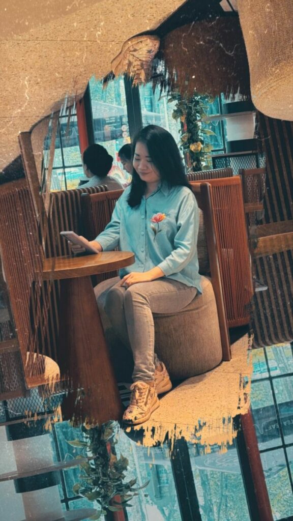 545579391_1249450580528133_4884686904410493561_n-576x1024 Áo sơ mi thêu tay hoa Tulip Sản xuất 545579391_1249450580528133_4884686904410493561_n-576x1024 Áo sơ mi thêu tay hoa Tulip Sản xuất