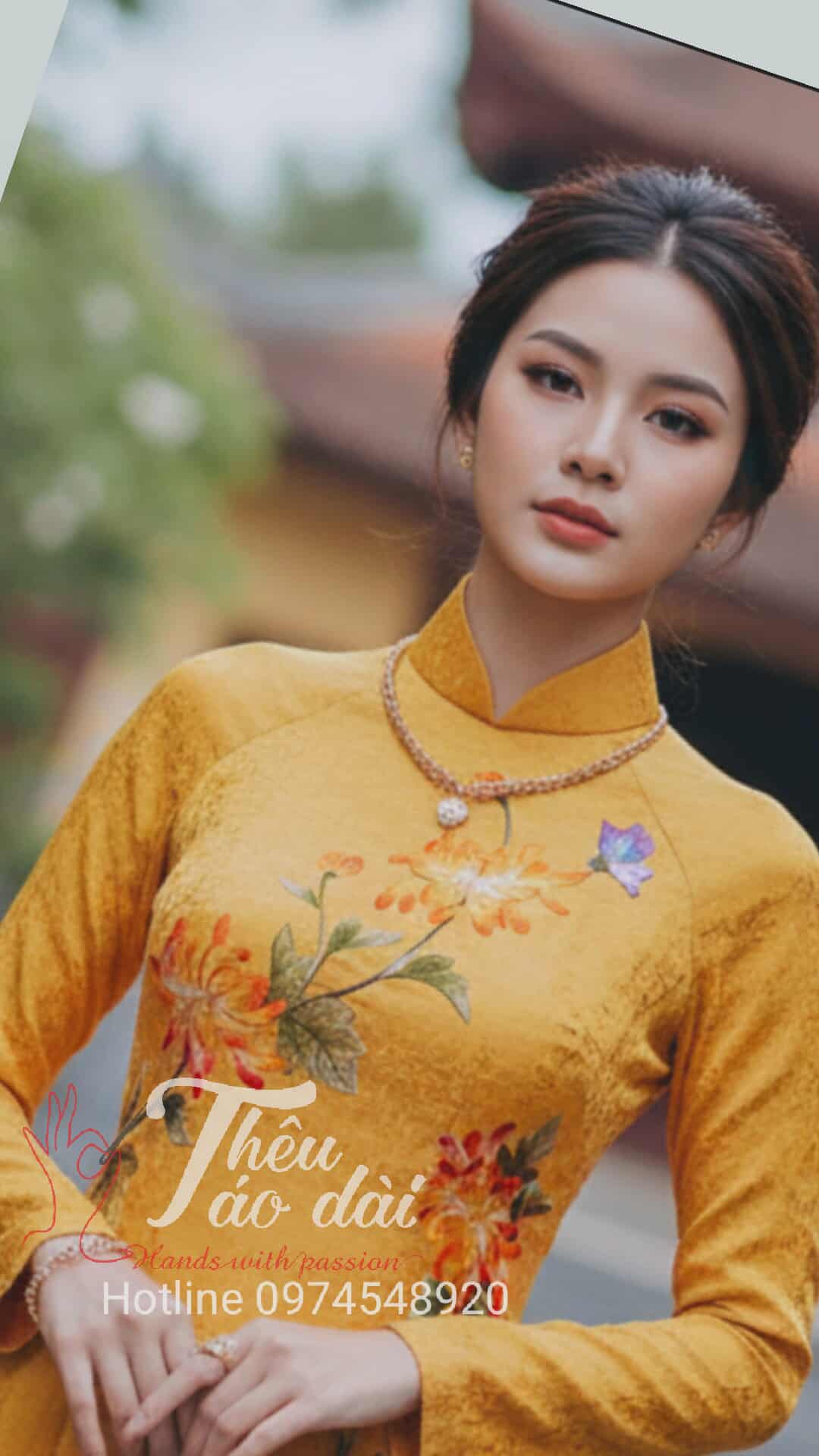 577607629_1533344337708925_6862740122408956656_n Gợi ý dáng áo dài thêu tay hoa cúc đại đoá cao cấp Sản xuất 577607629_1533344337708925_6862740122408956656_n Gợi ý dáng áo dài thêu tay hoa cúc đại đoá cao cấp Sản xuất